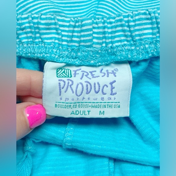 Fresh Produce Blue Striped Cotton Shorts Size Medium - Picture 2 of 5